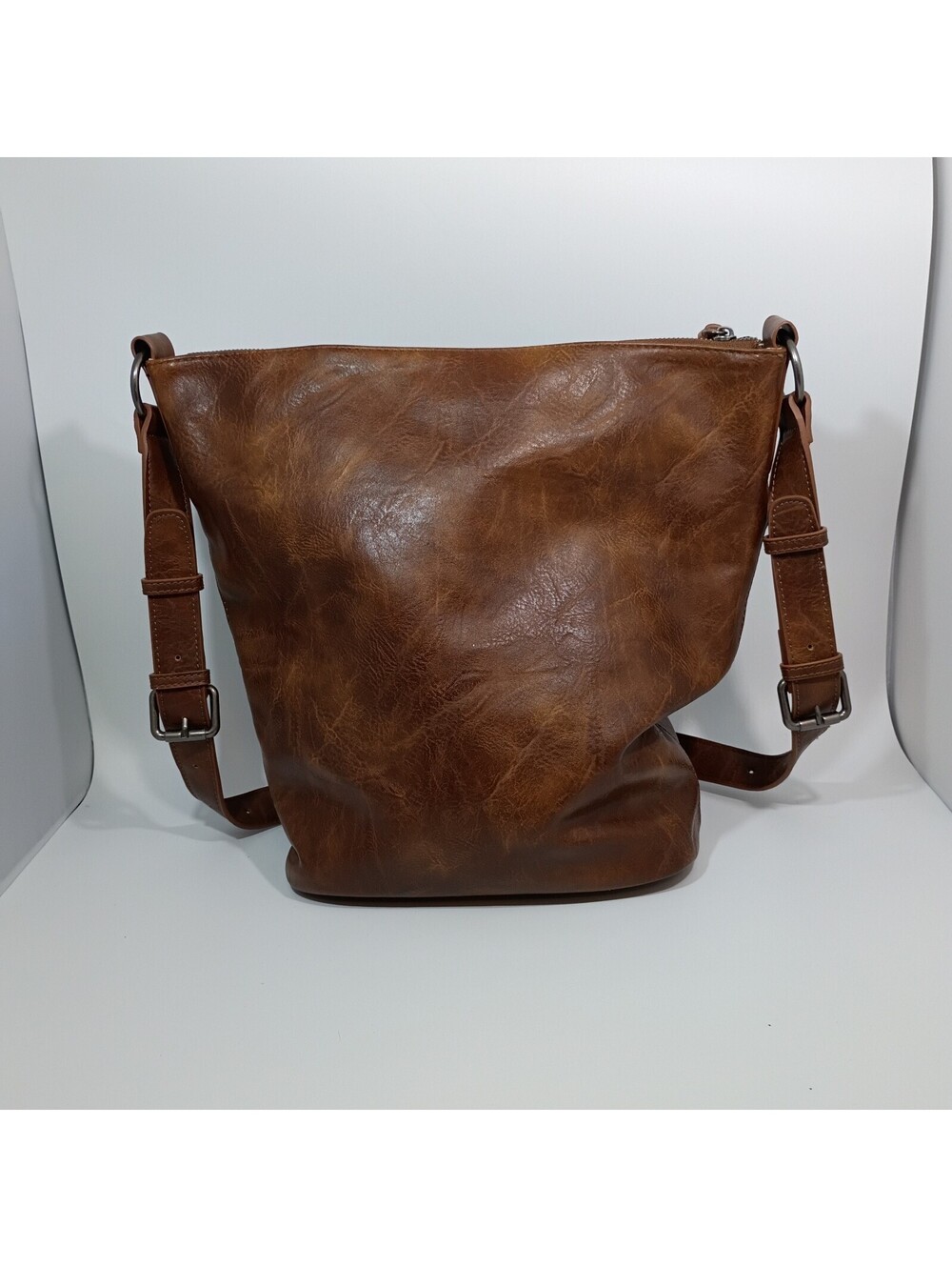 Joy Susan Vegan Leather Hobo Bucket Bag Cognac Brown Purse Handbag Boho - Picture 3 of 13